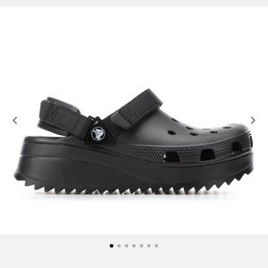 CROCS CLASSIC HIKER CLOGS